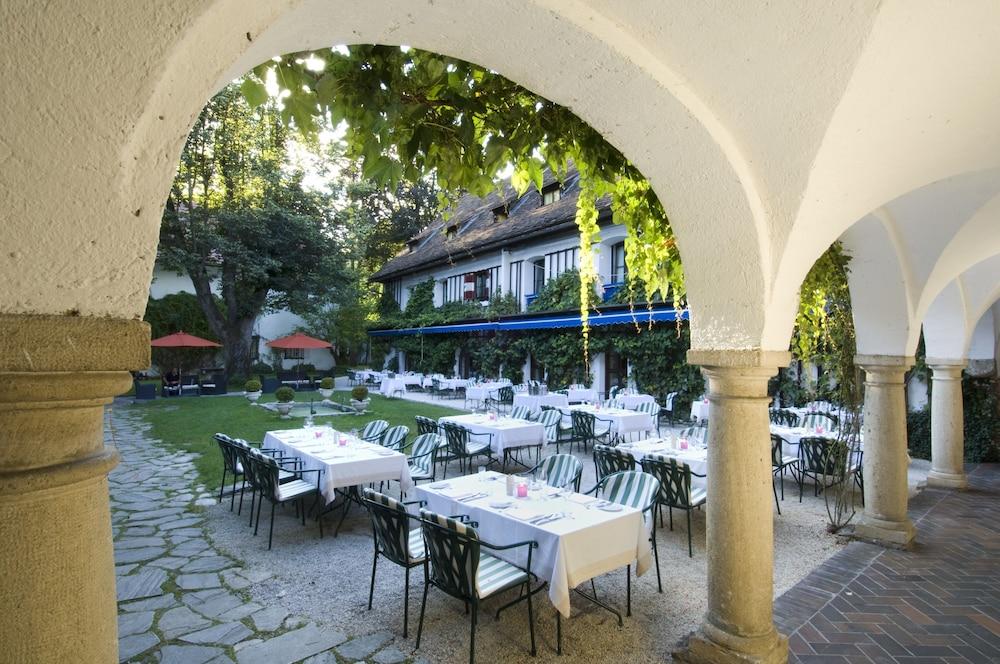 Hotel Schloss Leonstain Portschach am Woerthersee Exterior photo